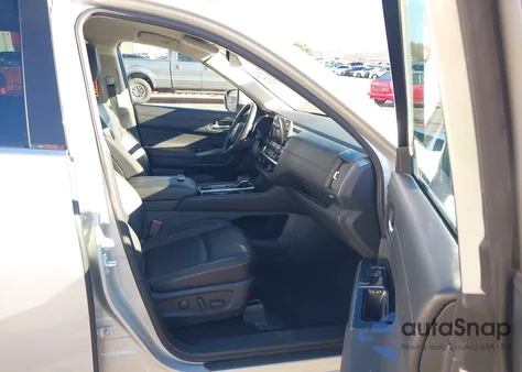 2025 Nissan Pathfinder Sl 4Wd z USA, uszkodzony, nr VIN 5N1DR3CC3SC252174